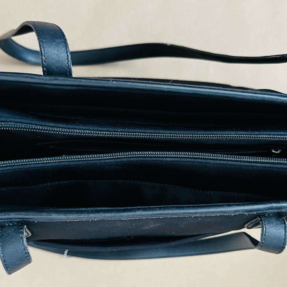 Coach Black Laptop Bag with Polished Finish (Vintage) - Picture 8 of 9
